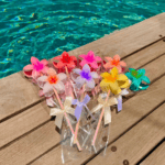 קליפס פרח צבעוני מתנה לאורחות