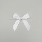 פפיון קשירה לבן