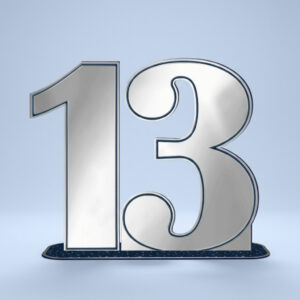 מרכז שולחן לבר מצווה 13 עיצוב שולחן