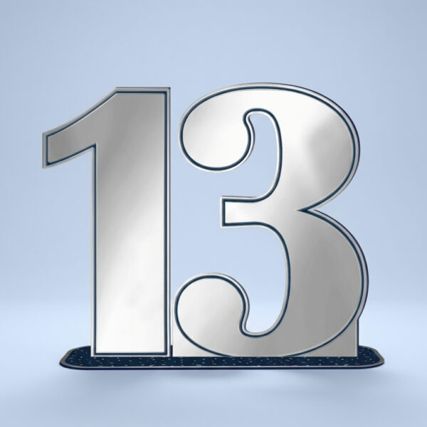 מרכז שולחן לבר מצווה 13 עיצוב שולחן